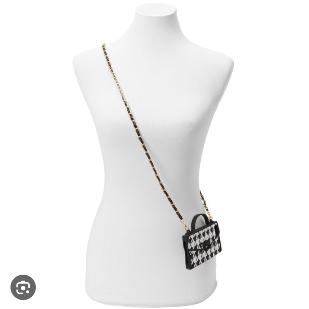 NWT IPhone case with crossbody strap - fits Iphone 6,7,8,SE